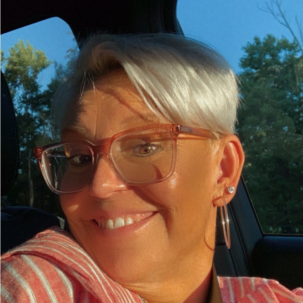 Meet your Posher, Dawn